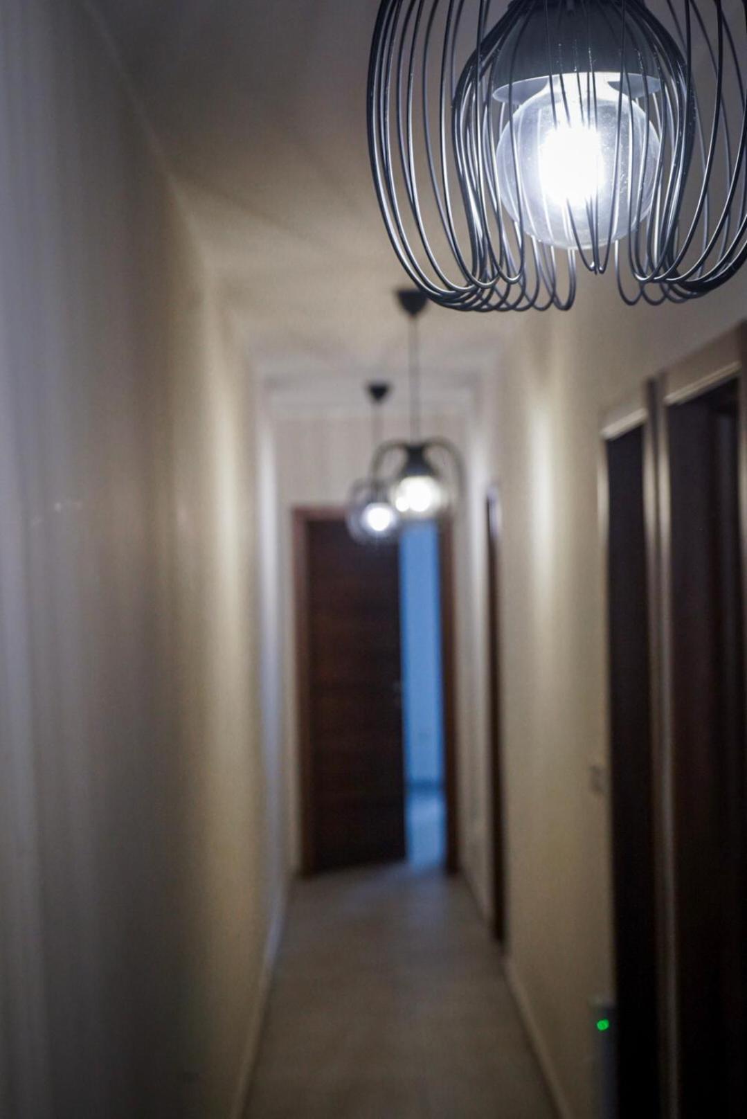 סיינט פול ביי Lovely Holiday Home Next To Bus Terminus מראה חיצוני תמונה