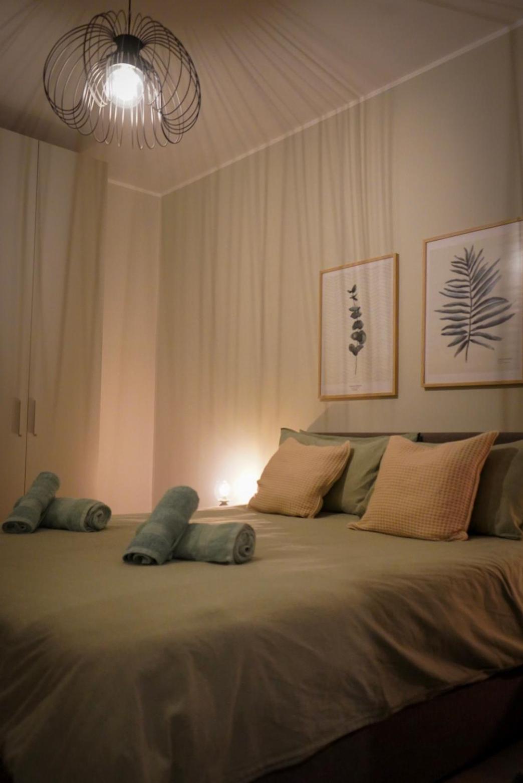 סיינט פול ביי Lovely Holiday Home Next To Bus Terminus מראה חיצוני תמונה